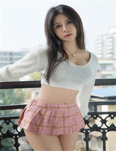 李薇儿-美女动态